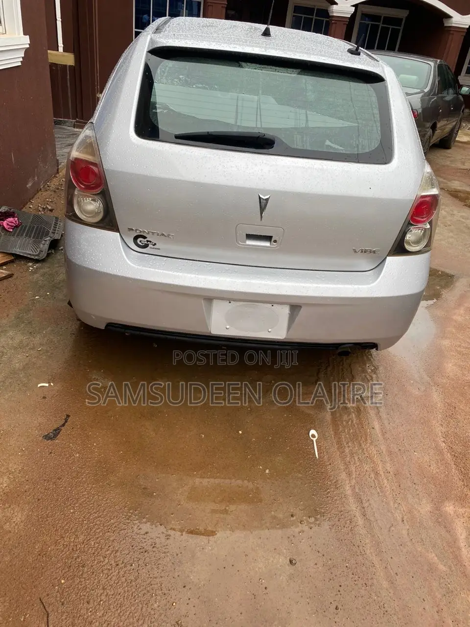 Pontiac Vibe 1.8L 2010 Silver