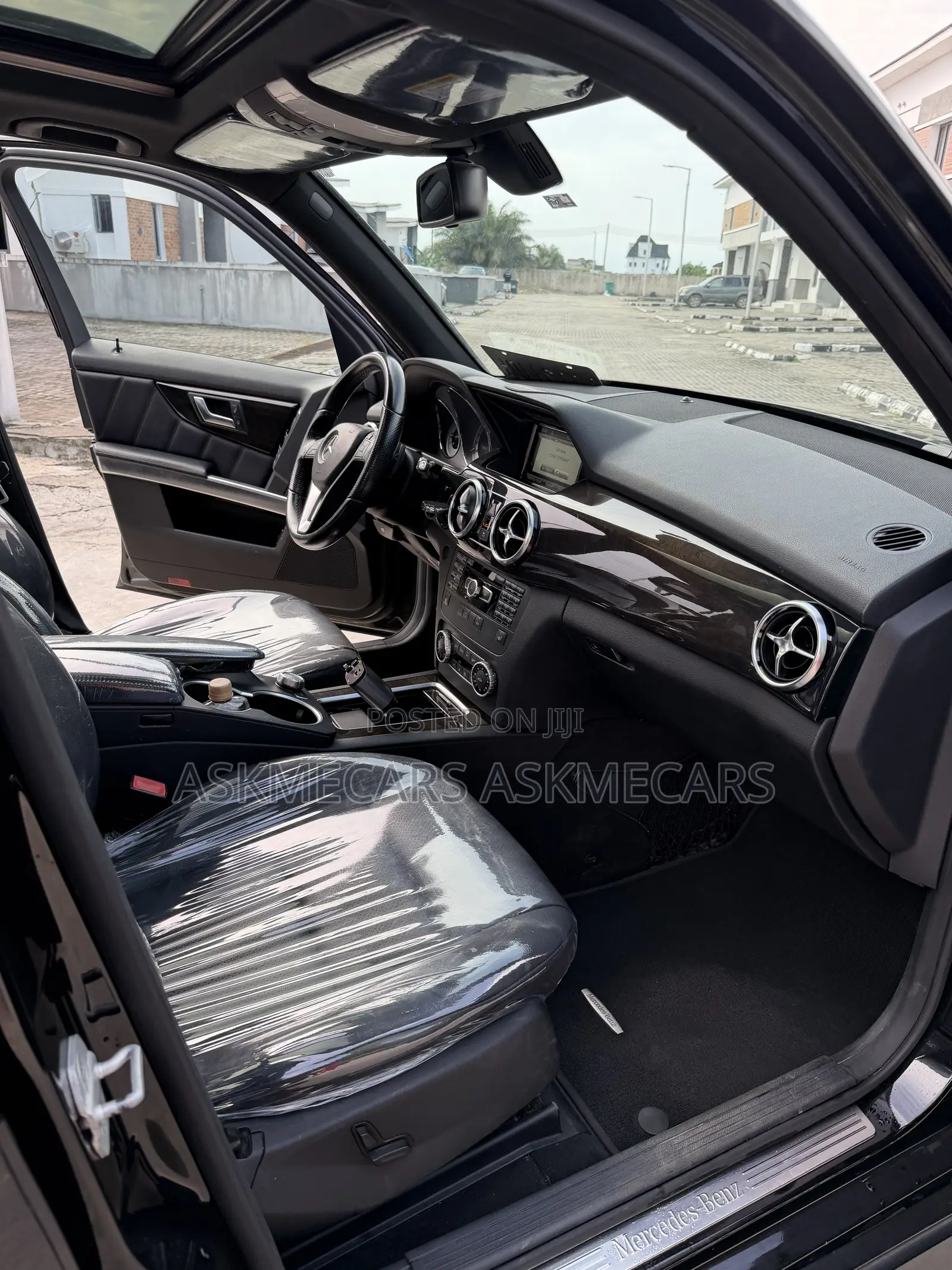 Mercedes-Benz GLK-Class Base GLK 350 4dr AWD 4MATIC (3.5L 6cyl 7A) 2015 Black 