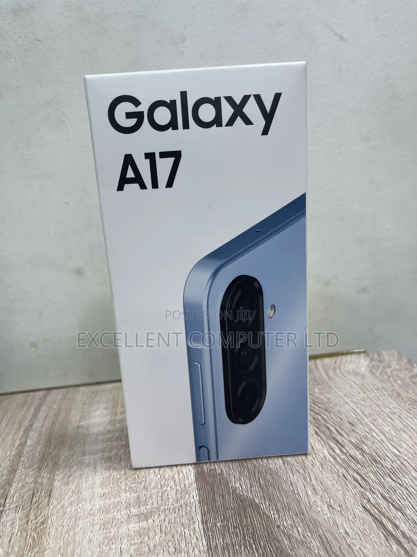 New Samsung Galaxy A17 5G 256 GB Blue