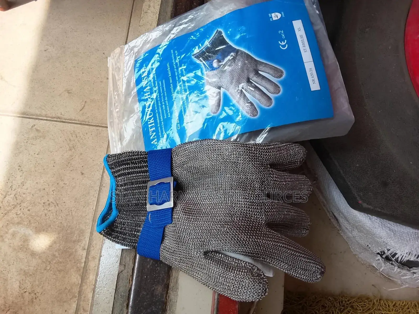 Butcher's Hand Glove