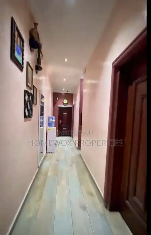 5bdrm Bungalow in Obio-Akpor for sale