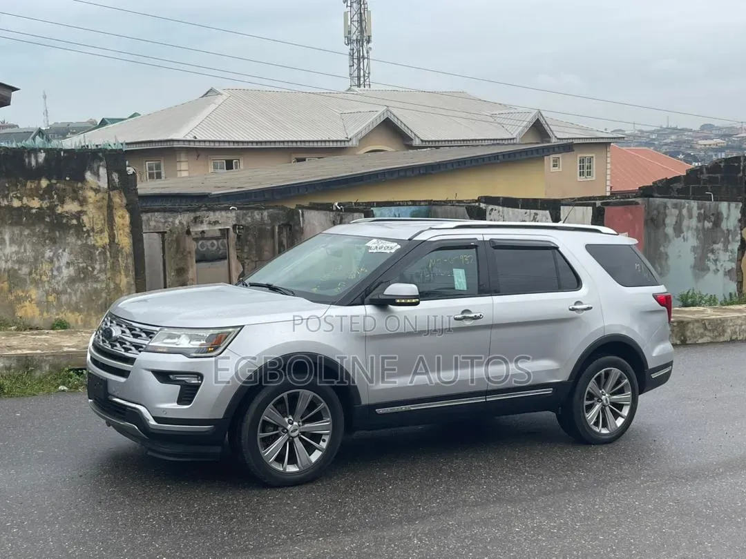 Ford Explorer Limited FWD 2018 Silver
