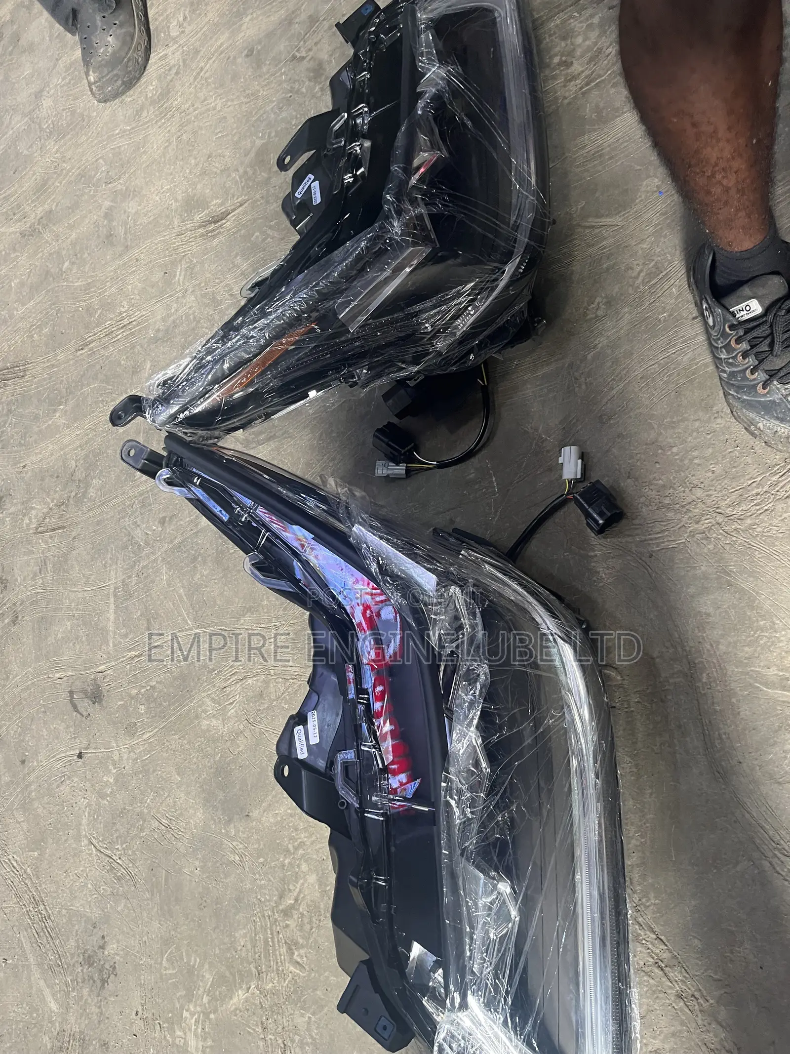 Lx570 Direct Front Head Light 2020