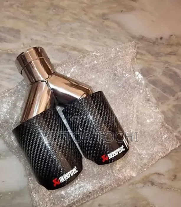 Universal Carbon Fiber Dual Exhaust Muffler Tips