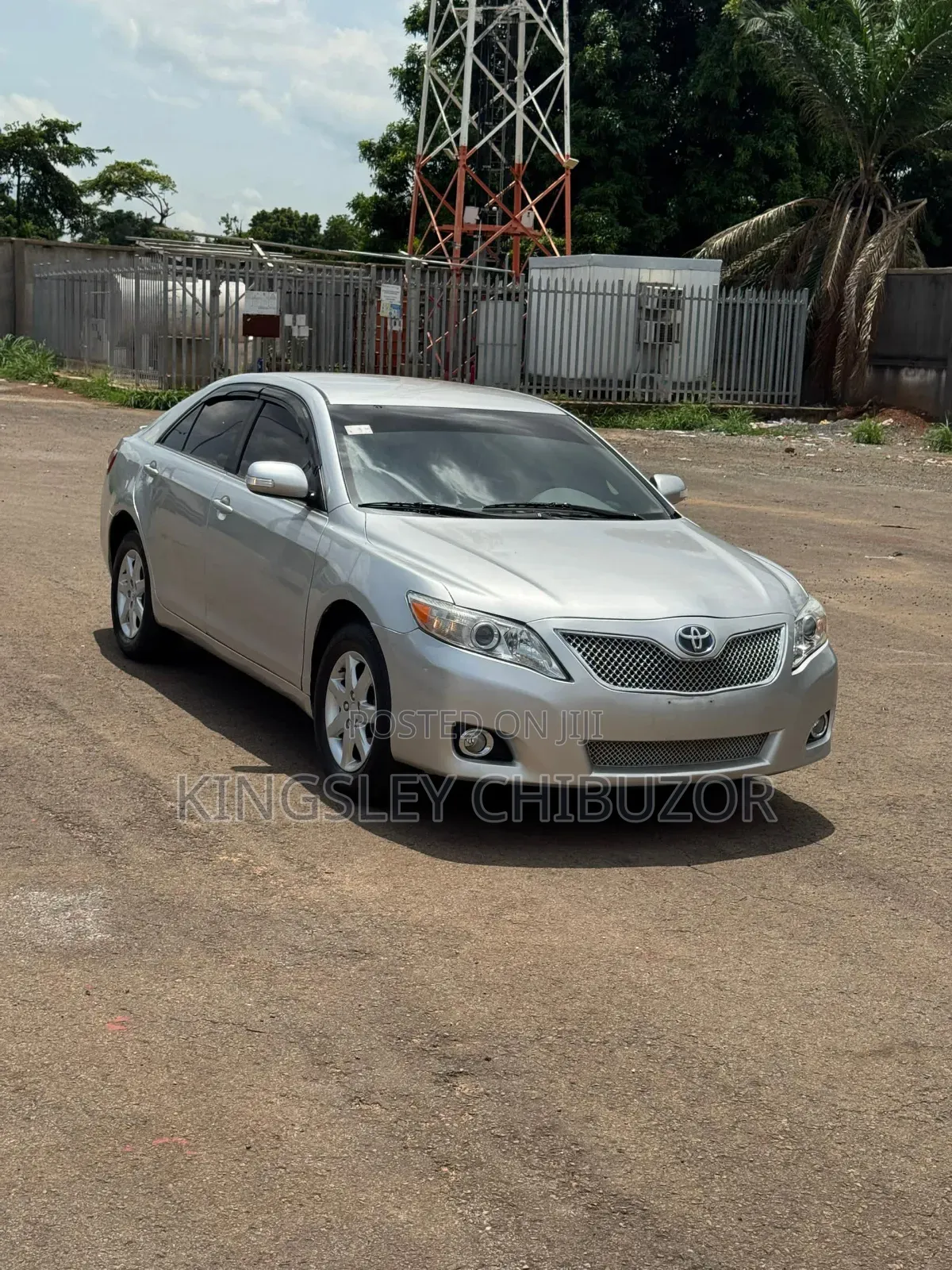Toyota Camry 2010 Silver