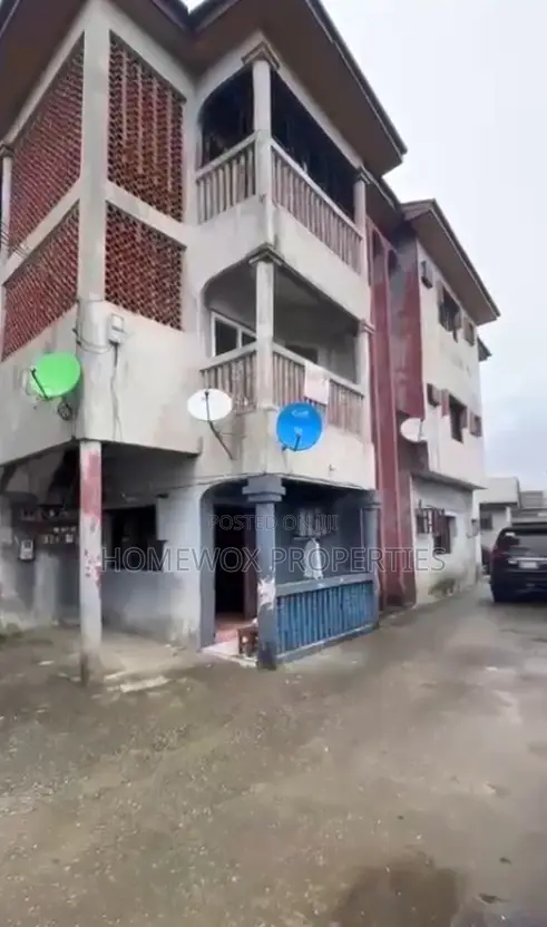 3bdrm Block of Flats in Uzoba for sale