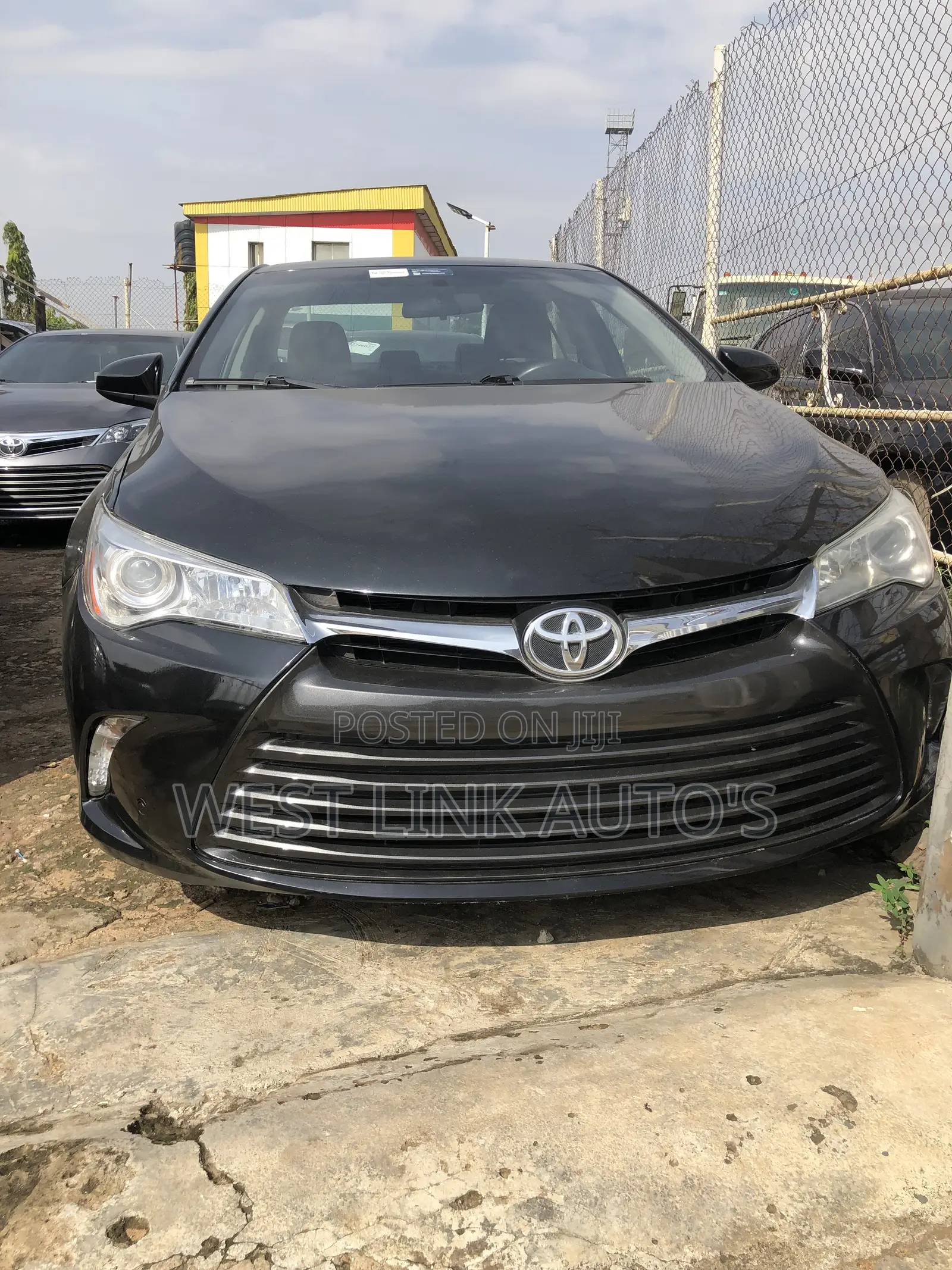 Toyota Camry LE 4dr Sedan (2.5L 4cyl 6A) 2015 Black