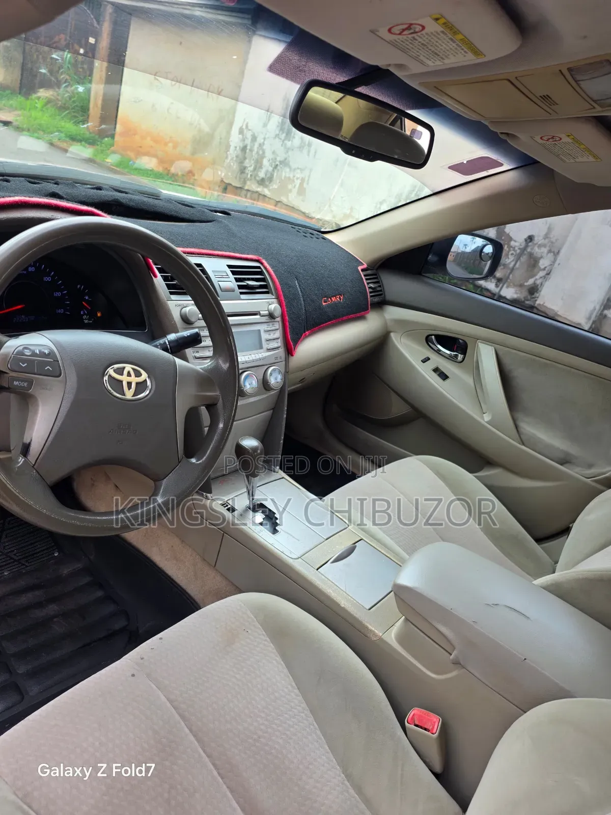 Toyota Camry 2010 Gold