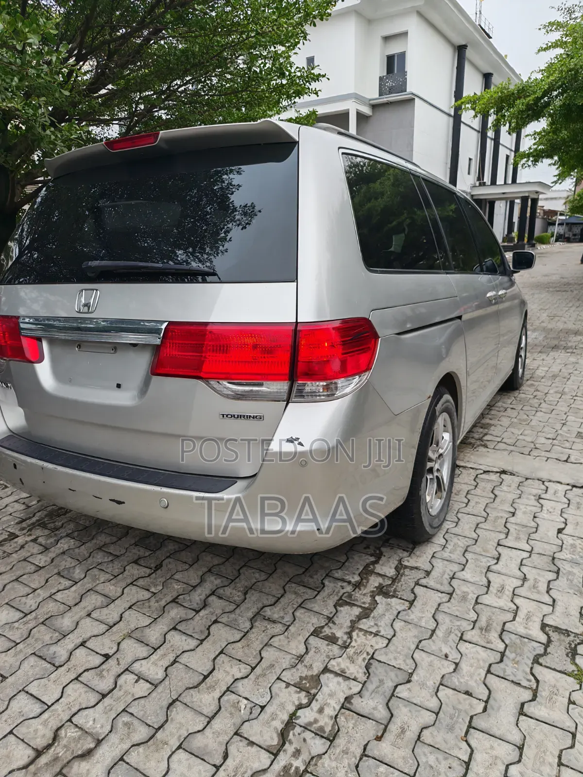 Honda Odyssey Touring 2009 Silver