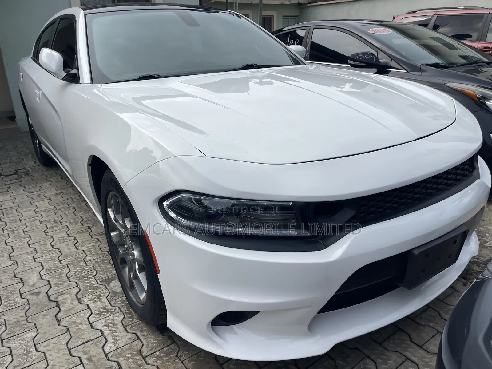 Dodge Charger 2017 White