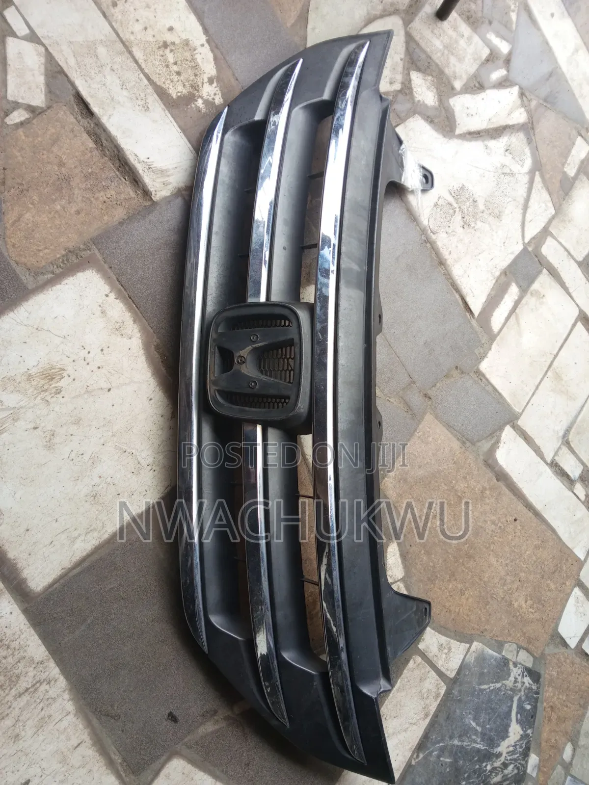 Honda 013 Cr-v Front Grille