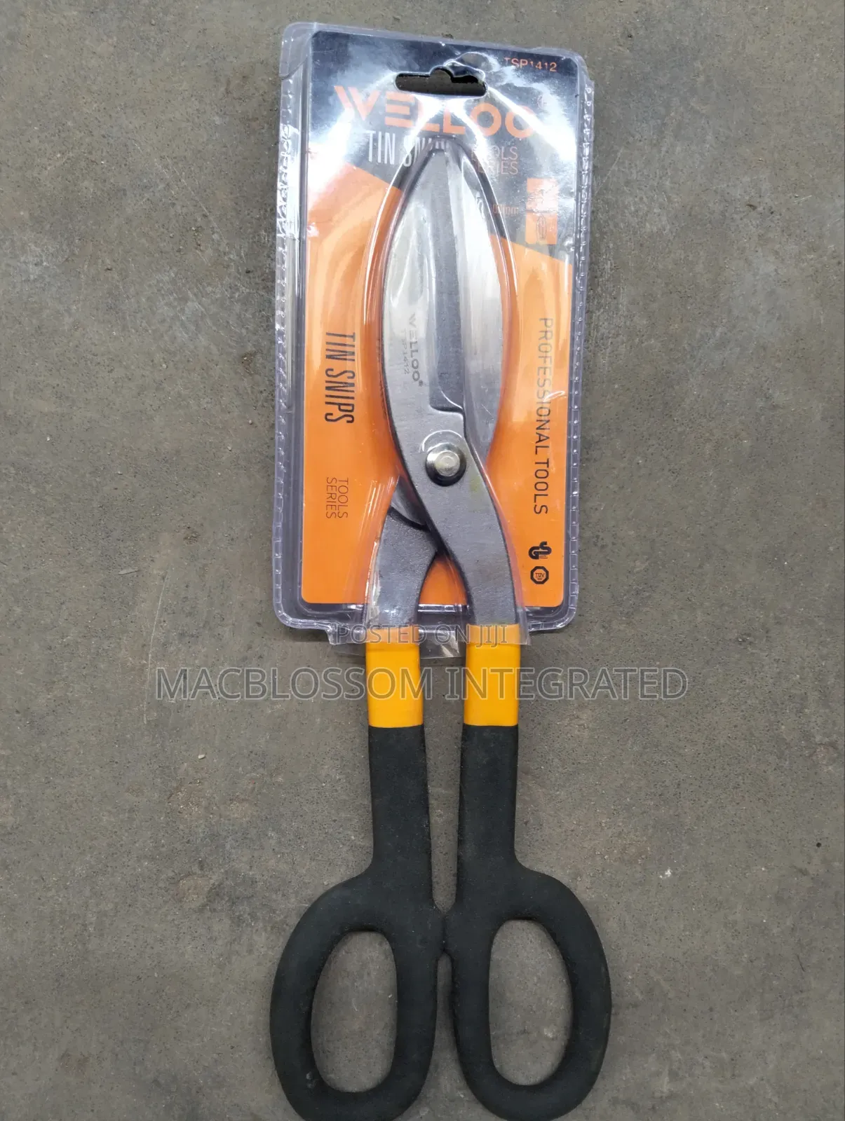 10" Tin Snips Cut