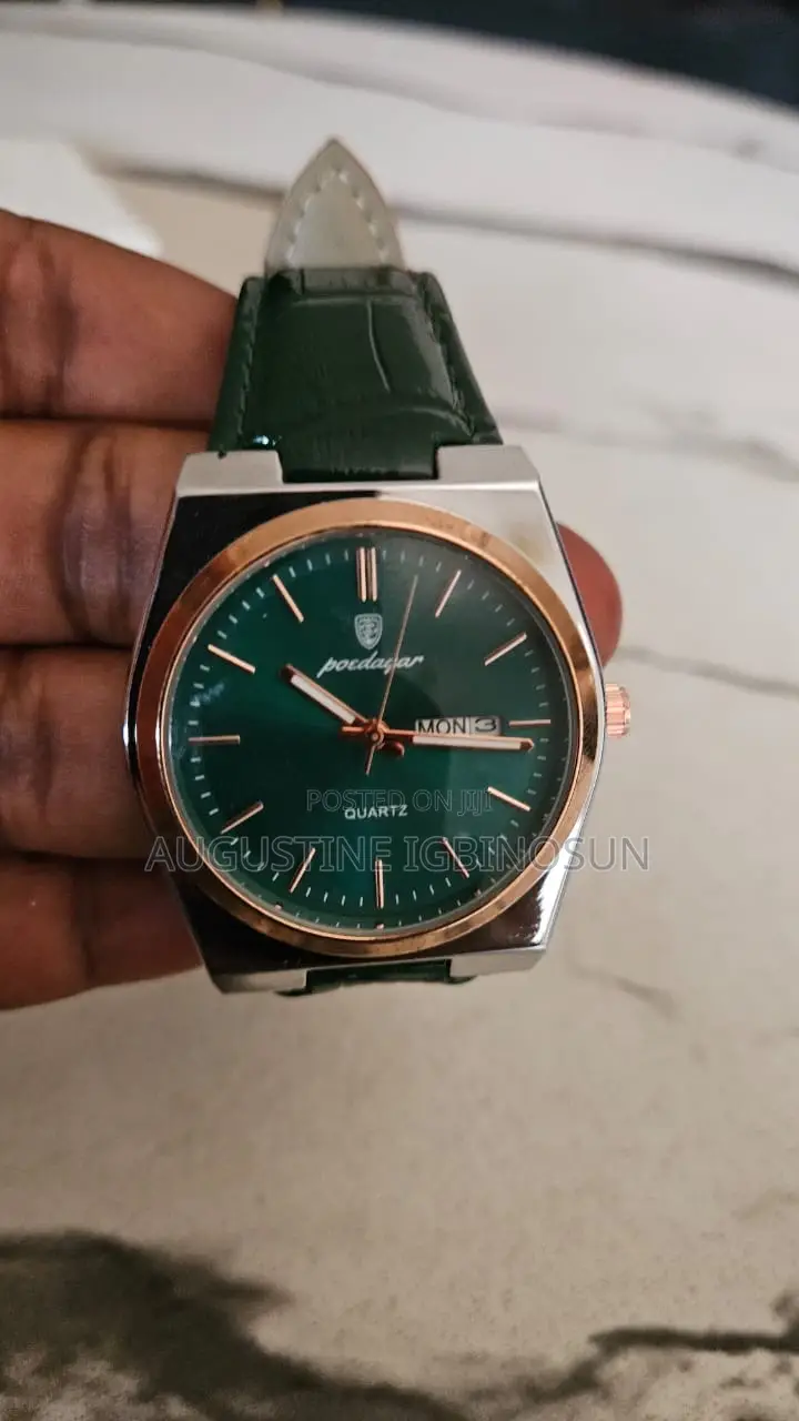 Poedagar Men’S Quartz Wristwatch,Model Pq30