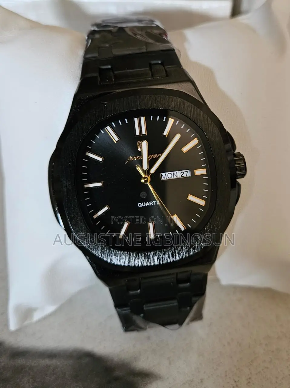 Poedagar Luxury Casual Men Wristwatch