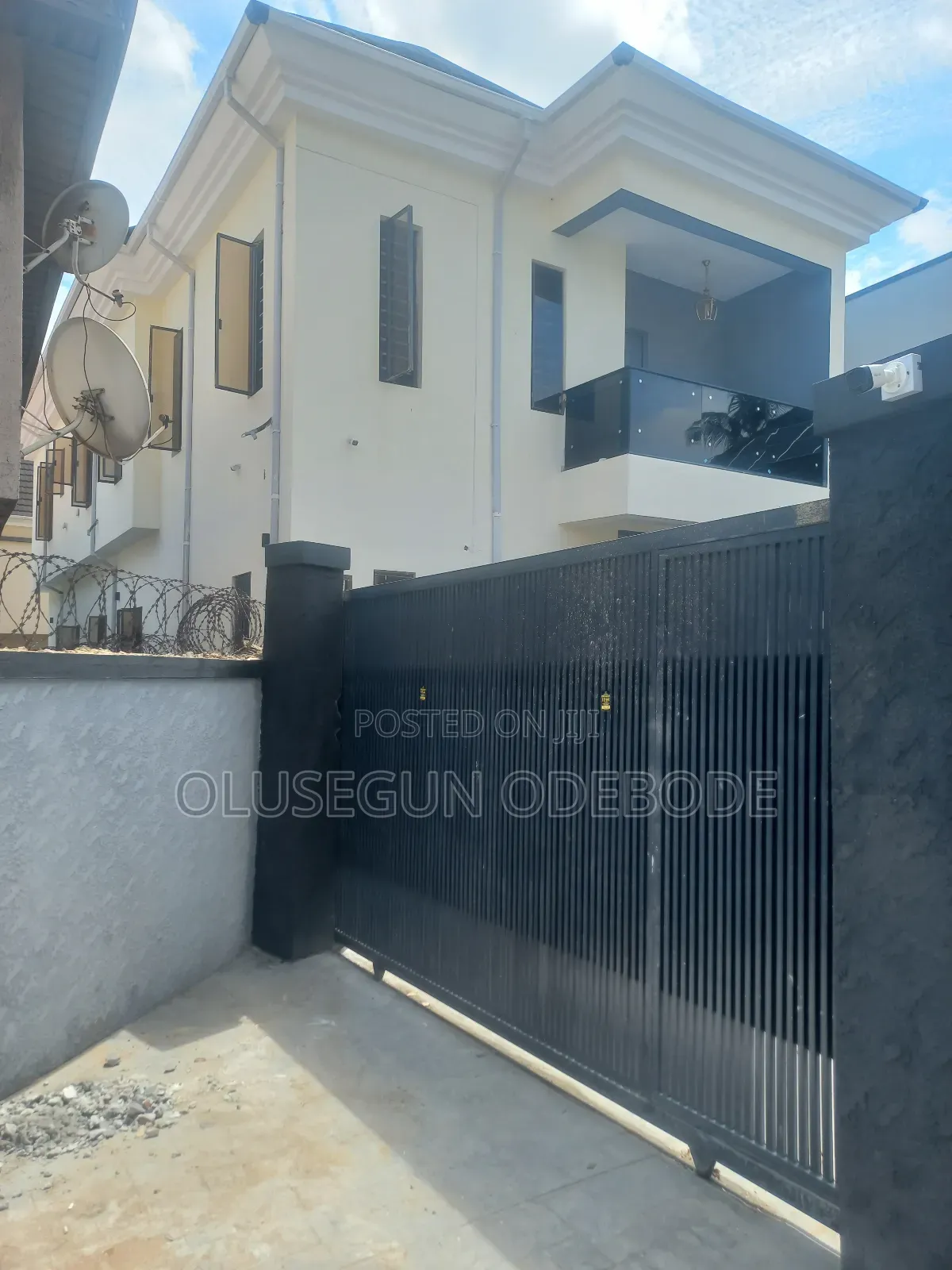 5bdrm Duplex in Omolo Phase 2 for sale