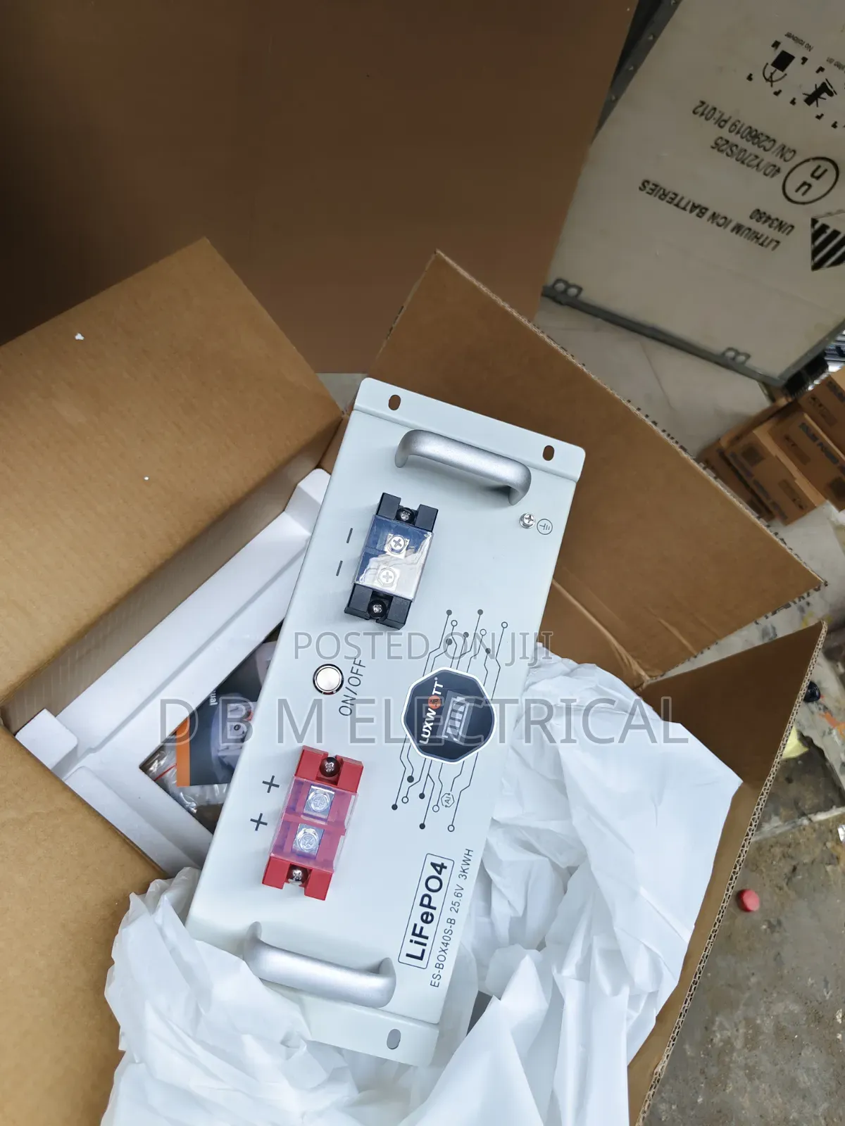 Luxwatt 3.2kwh 24v Lithium Battery