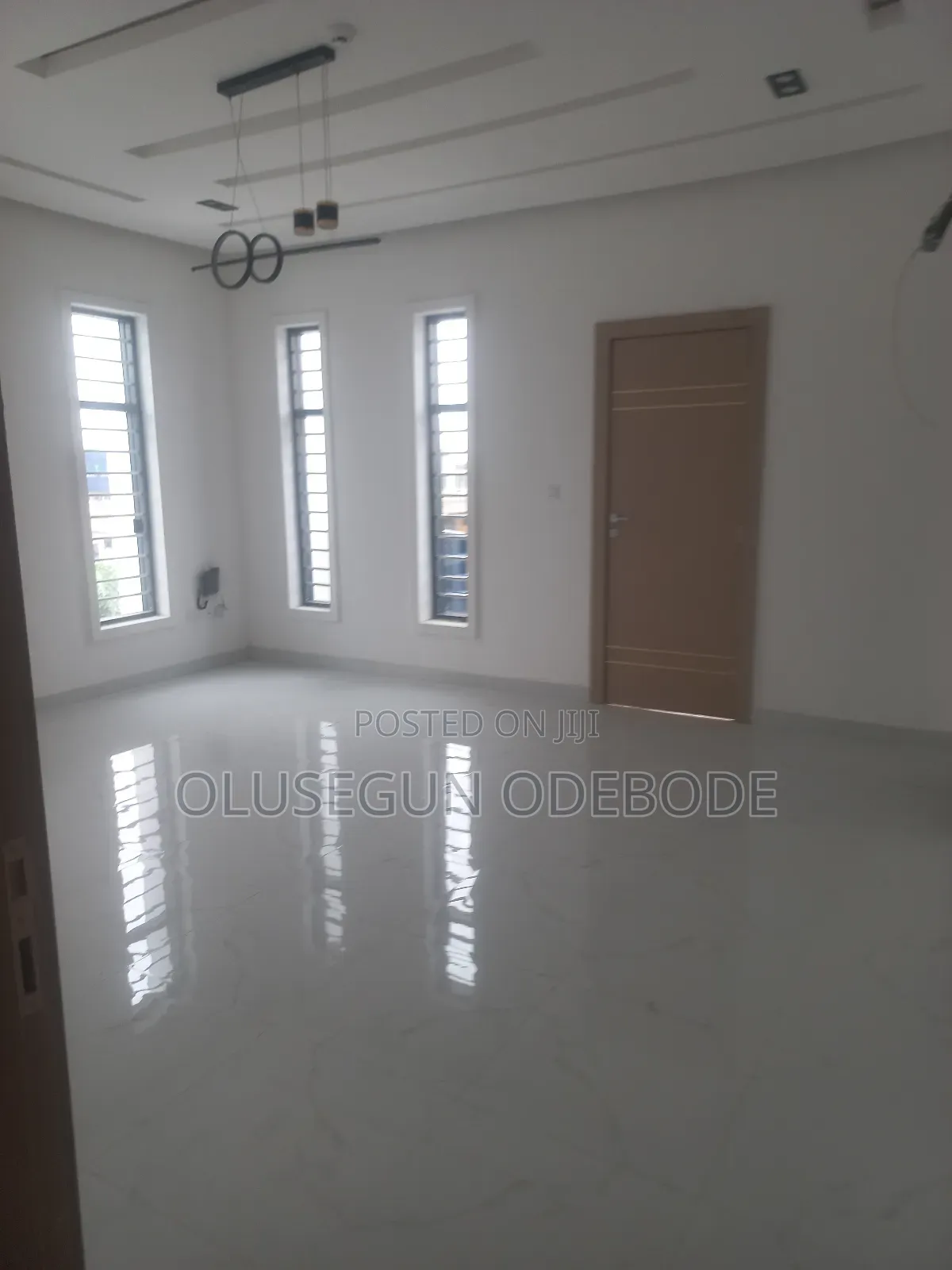 5bdrm Duplex in Omole Phase 2 for sale