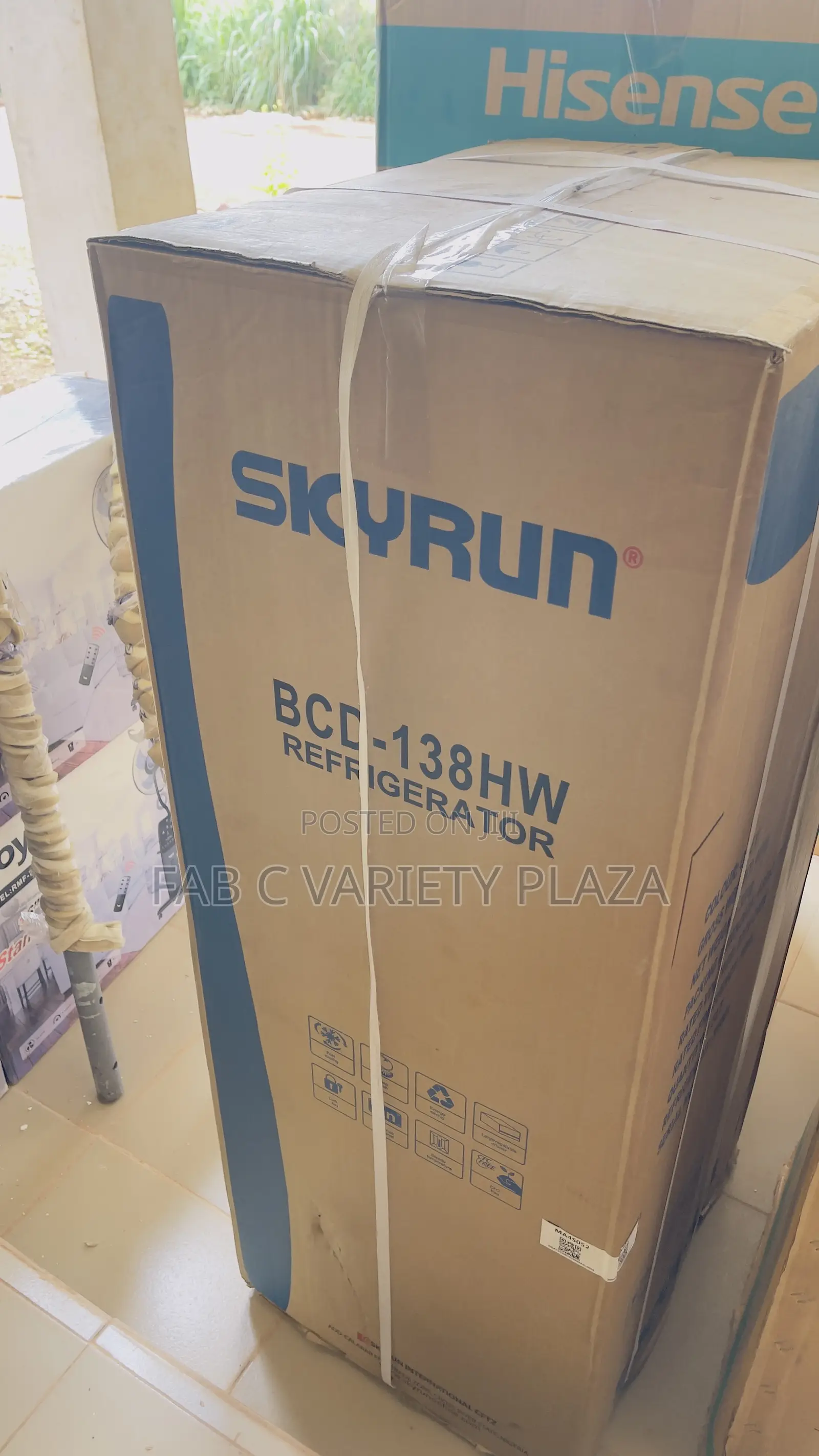 Skyrun Standing Refrigerator 138liters