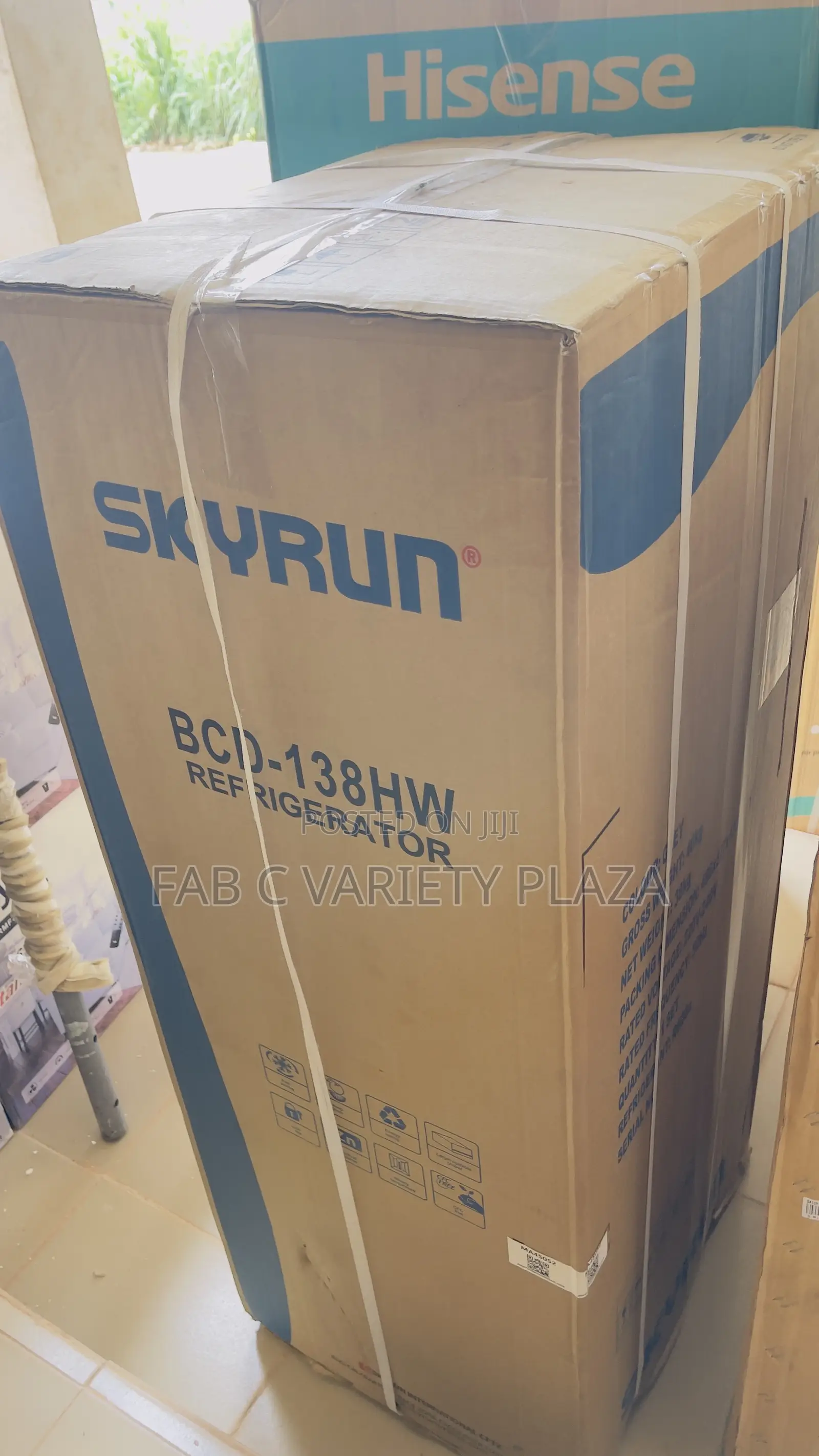 Skyrun Standing Refrigerator 138liters