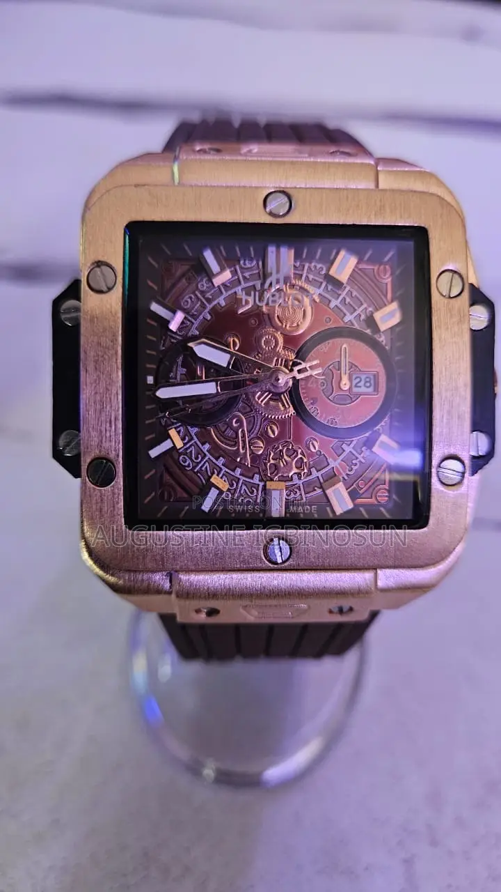 Hublot Wristwatch the Brown Is and the Black 