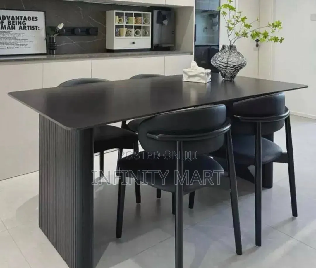 4 Seater Dining Set Velour Noir.