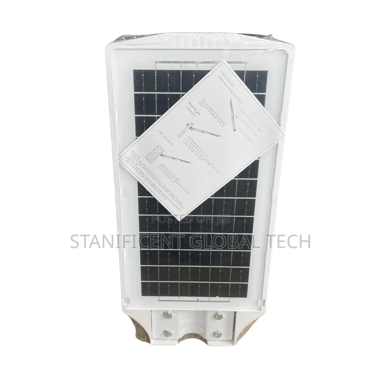 Sukhig 200watts All in One Solar Street Light