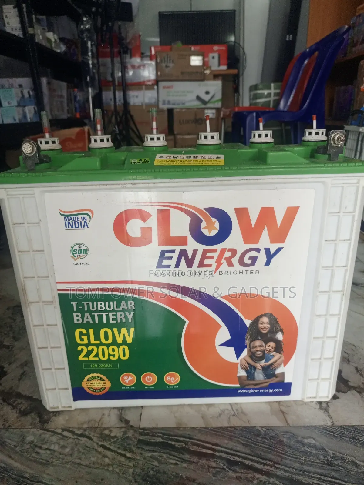 Neatly Used Battery 220a/12v