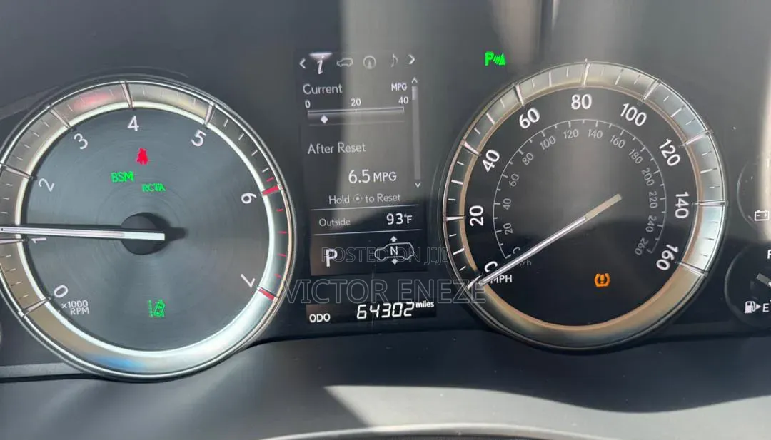 Lexus LX 570 AWD 2016 Gray