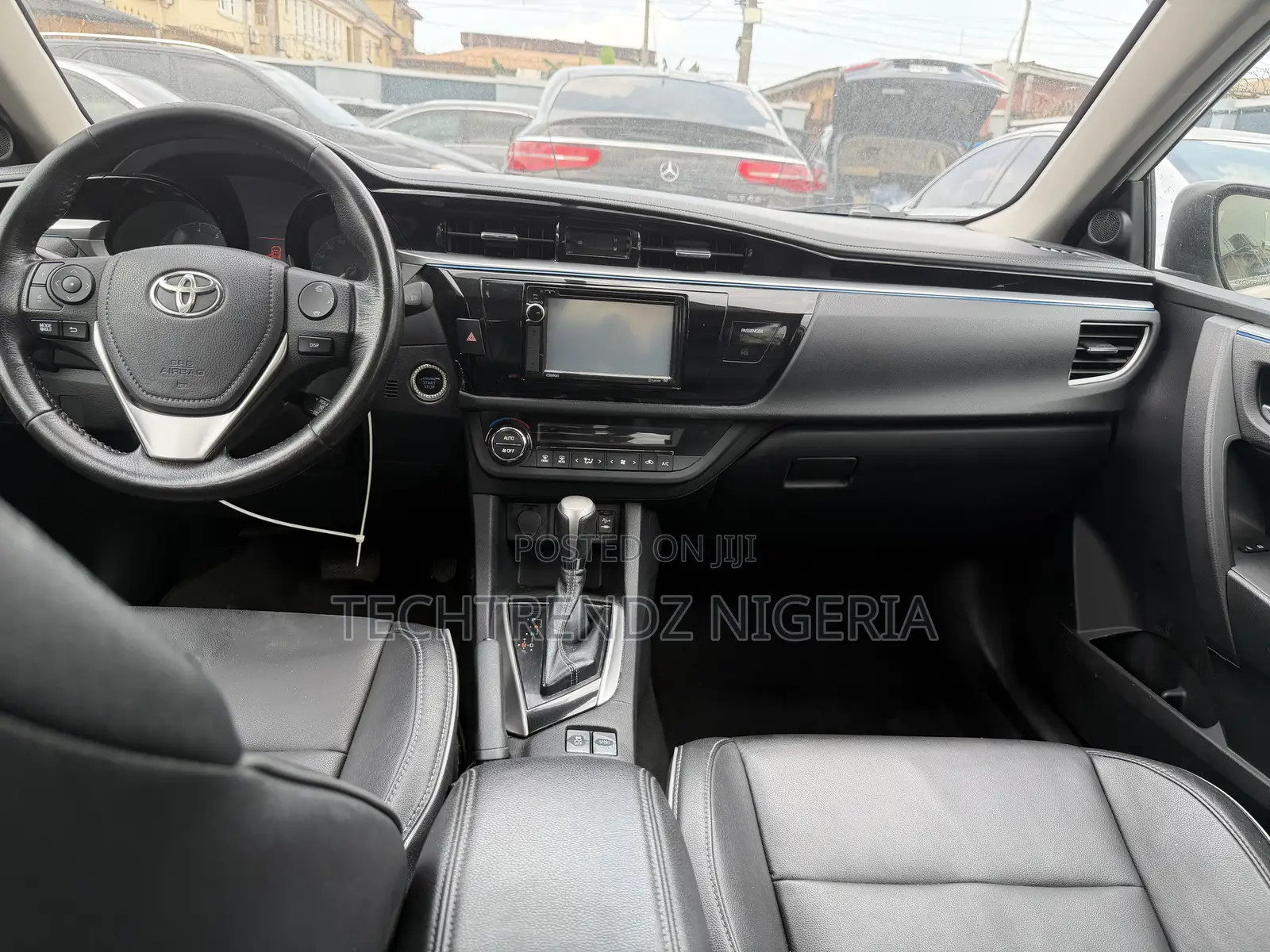Toyota Corolla 2015 White