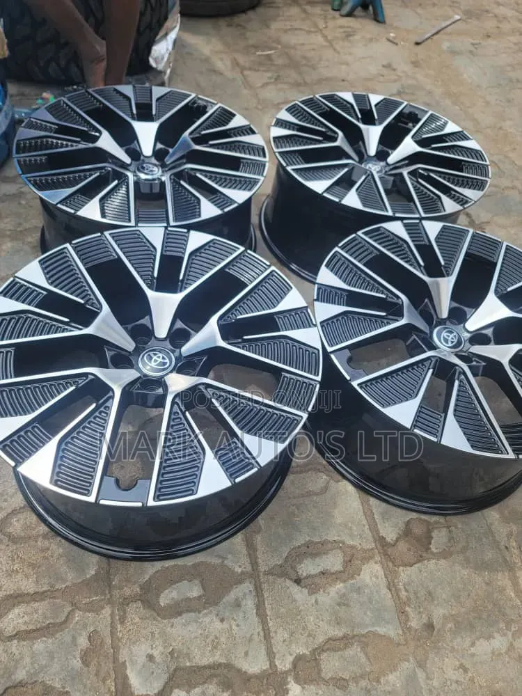 22inche Rim Toyota Highlander 2023