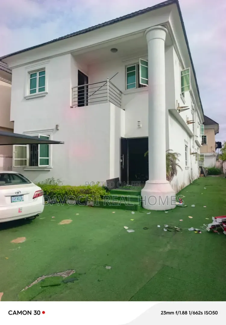 6bdrm Duplex in Lekki Phase 1 for rent
