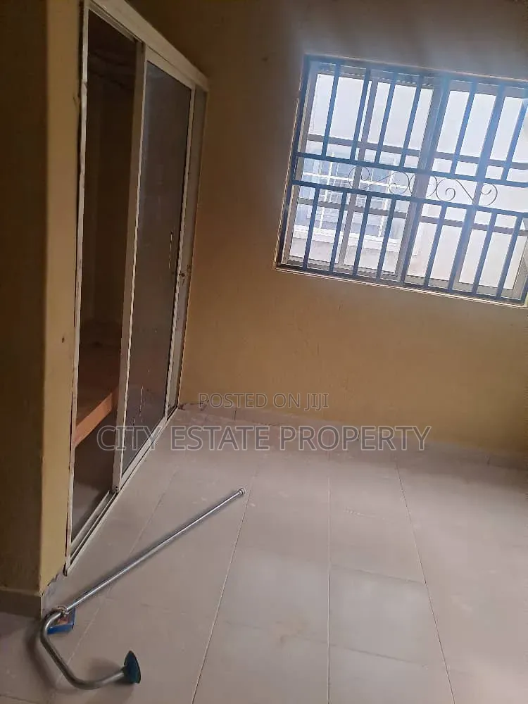 2bdrm Block of Flats in City Estate, Eneka for rent