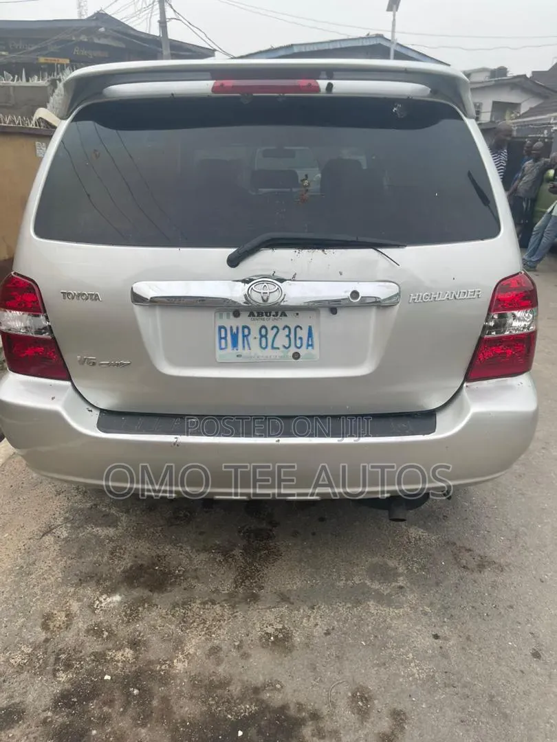 Toyota Highlander Limited V6 FWD 2004 Silver
