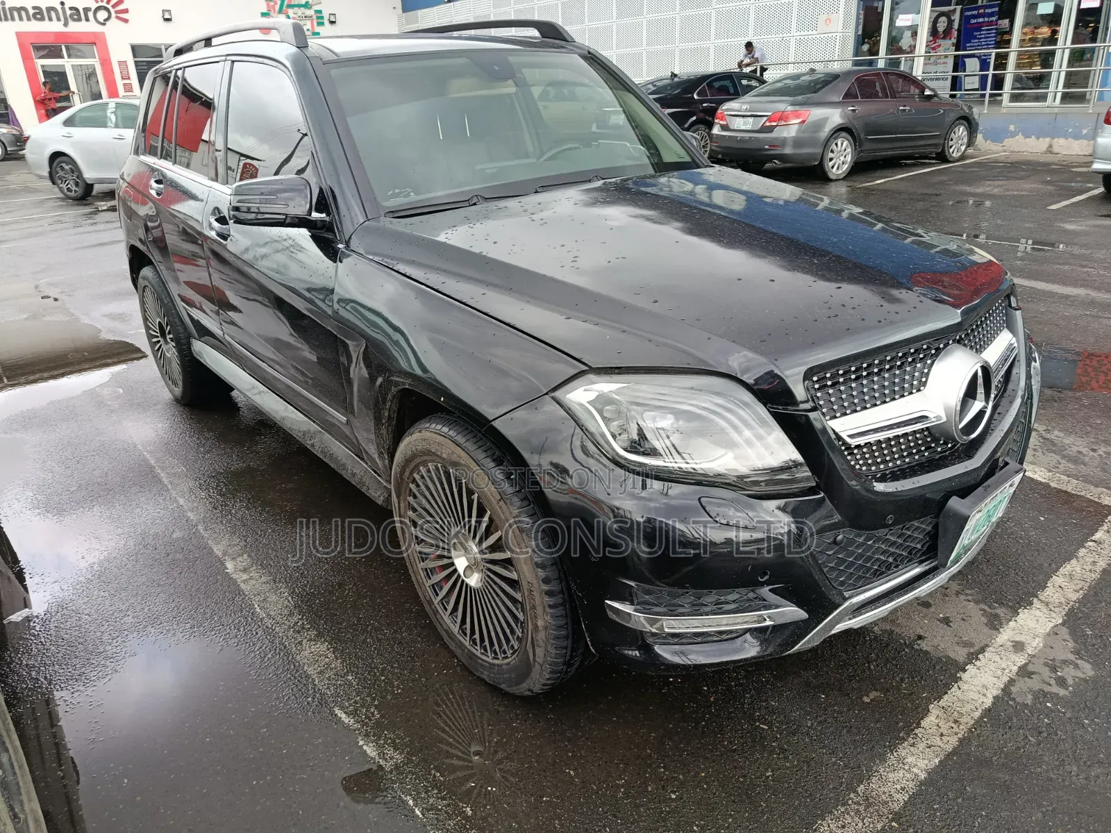 Mercedes-Benz GLK-Class 2010 Black