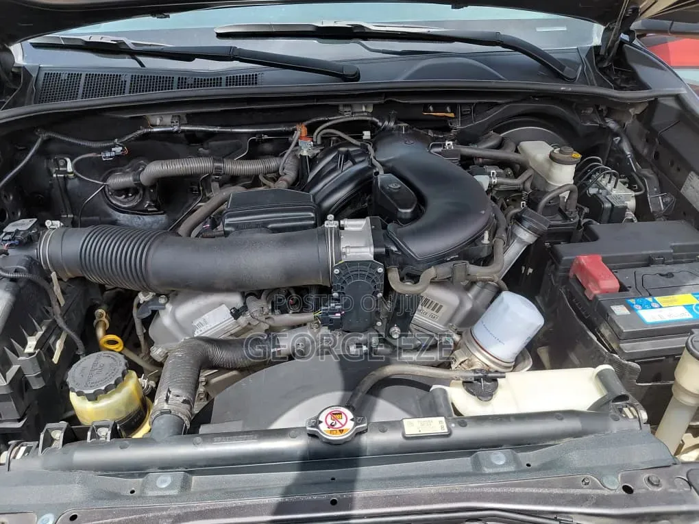 Toyota Hilux 2021 Gray