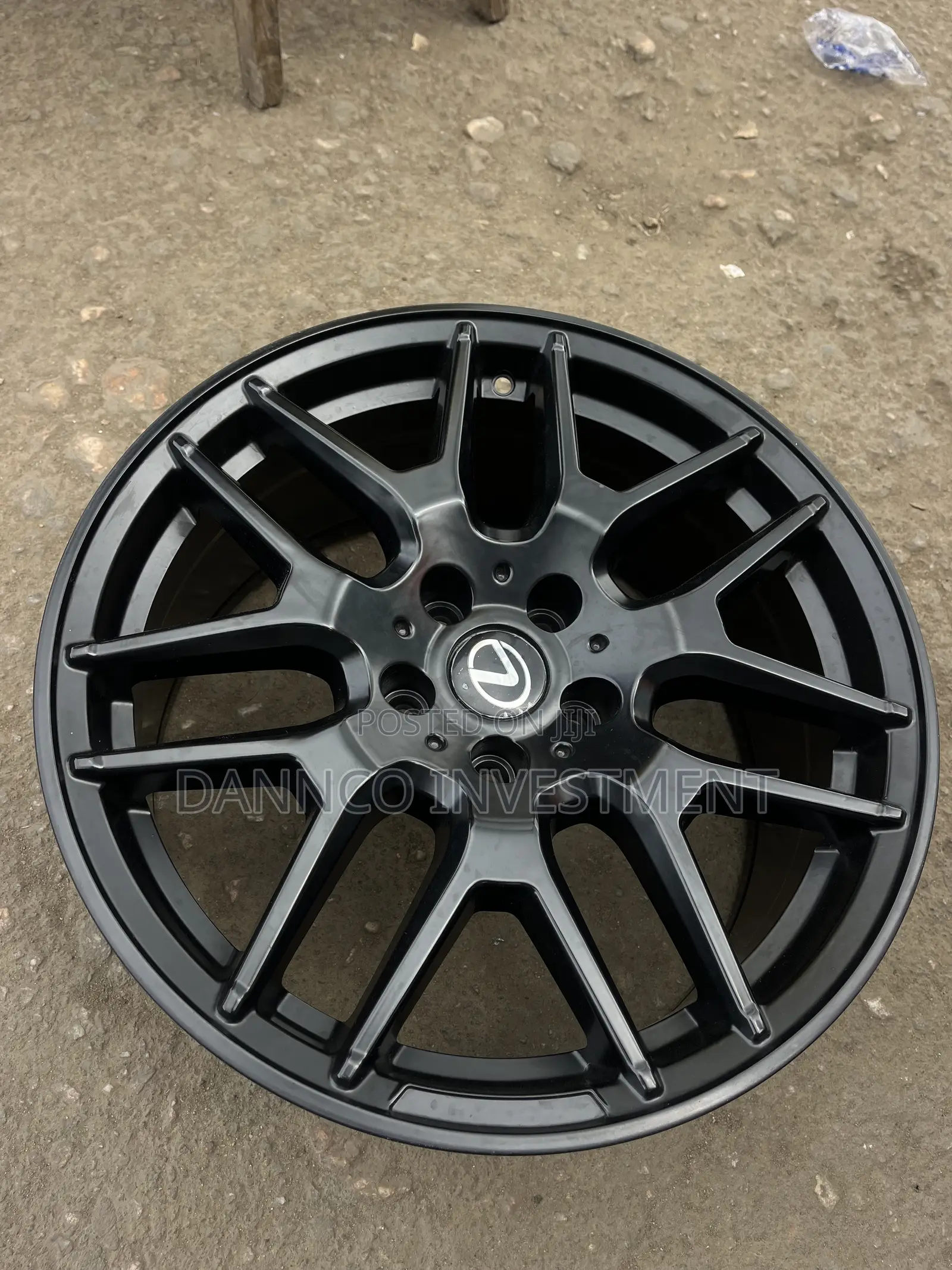 18 Rim Lexus Es350, Is250 Mart Black