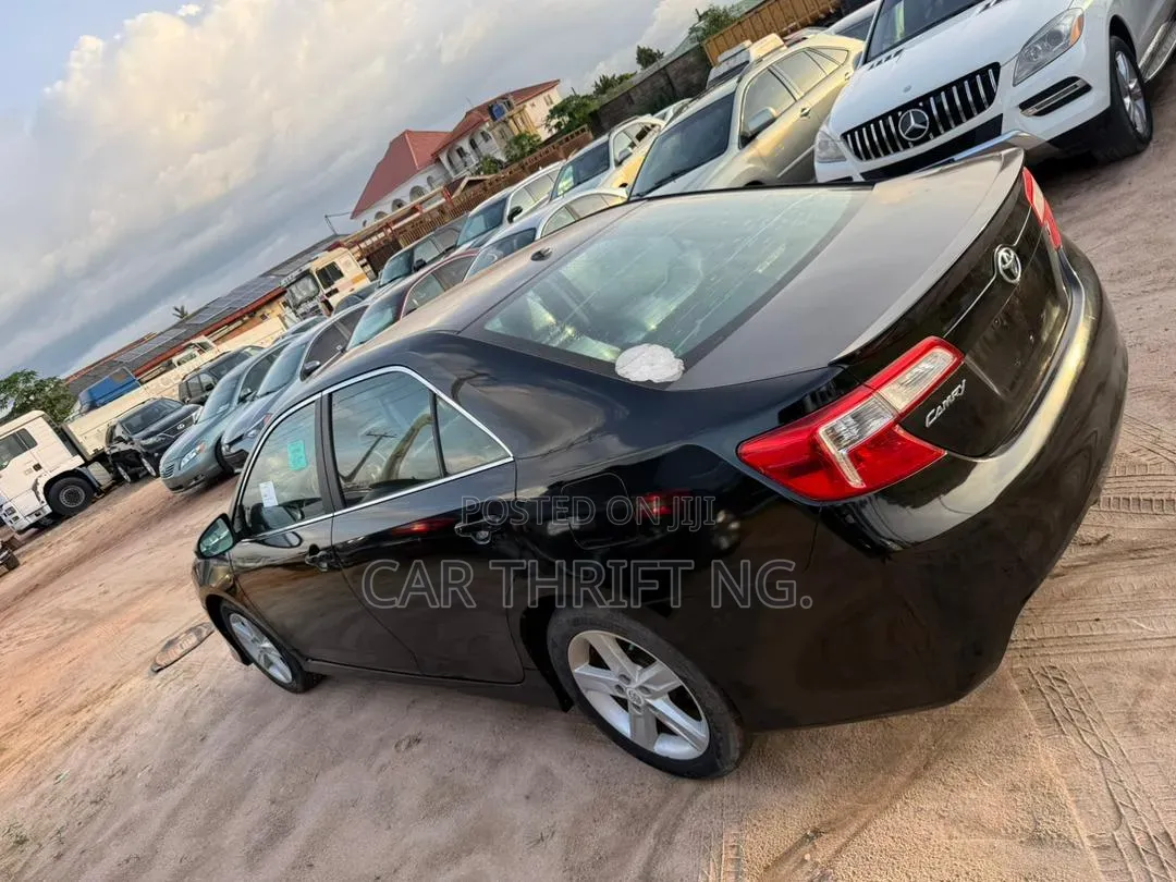 Toyota Camry 2013 Black