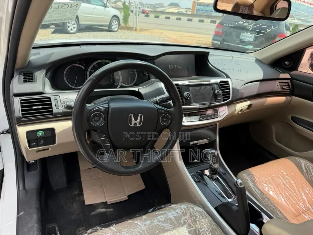 Honda Accord 2015 White