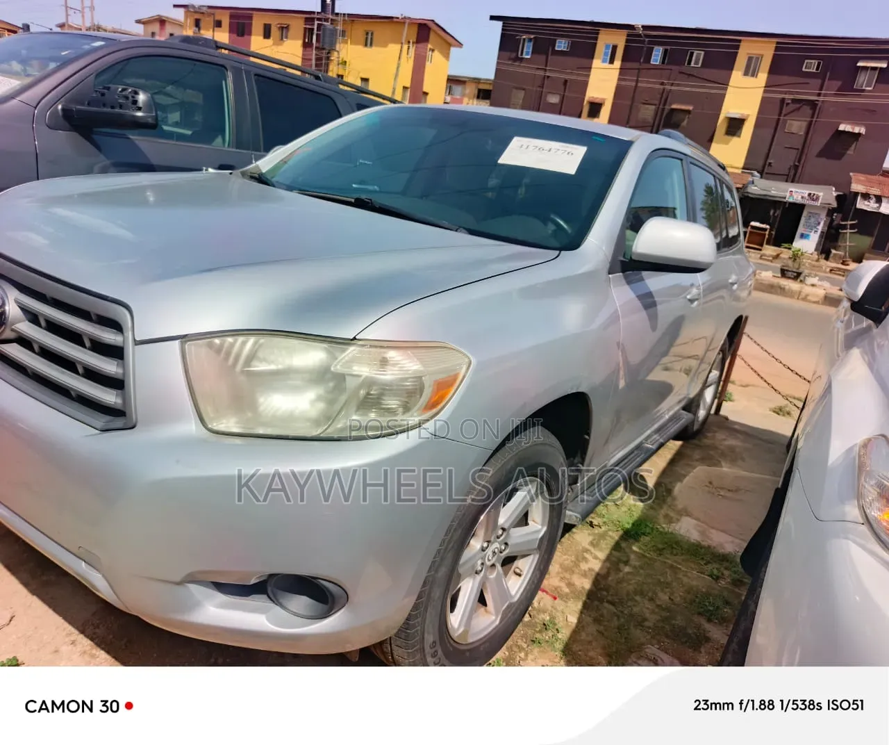 Toyota Highlander Base 2010 Silver