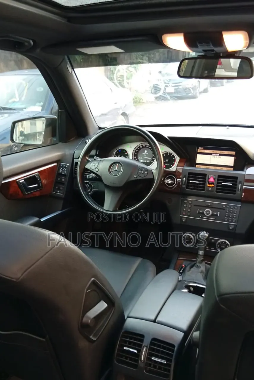 Mercedes-Benz GLK-Class 350 4MATIC 2011 Black