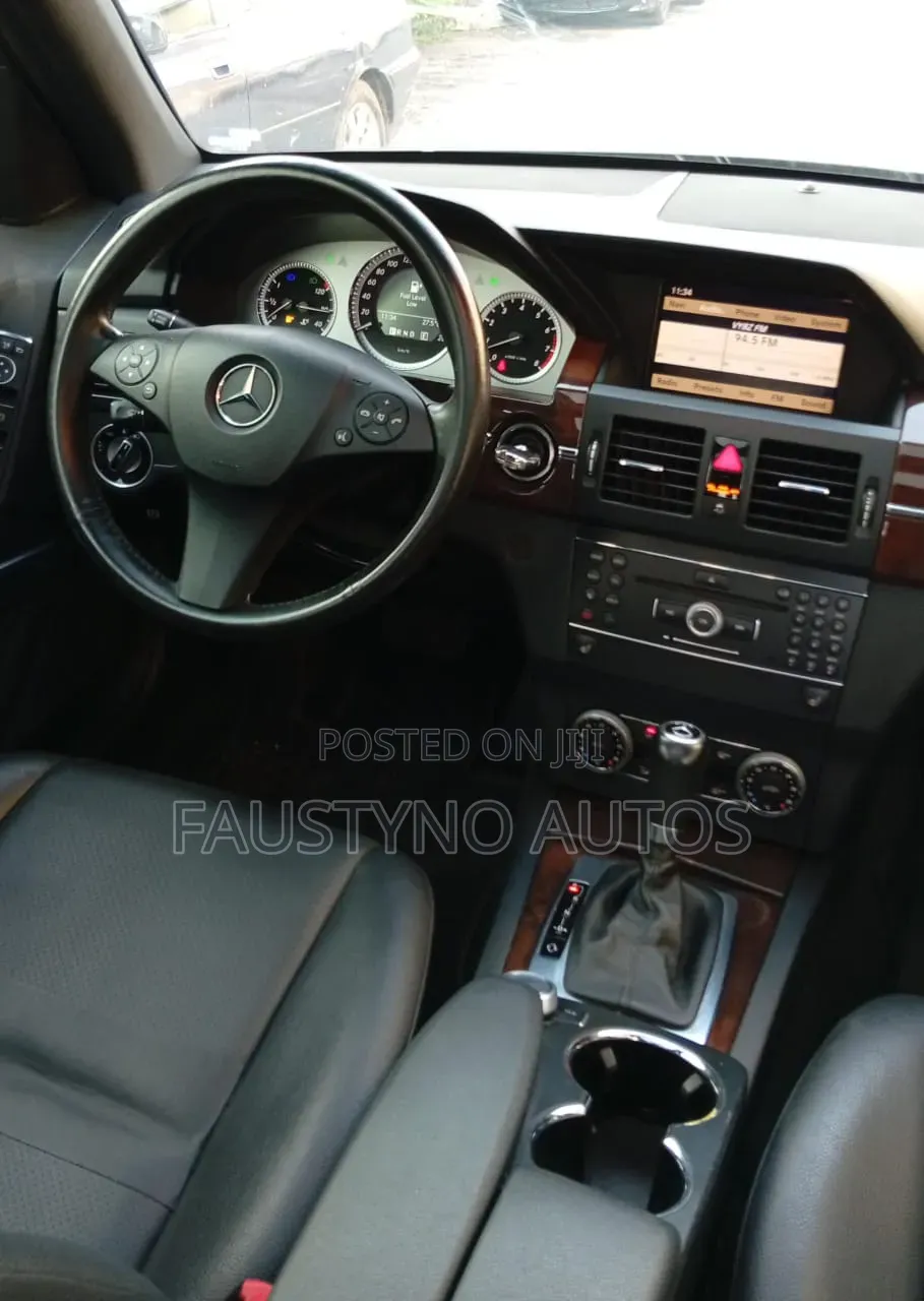 Mercedes-Benz GLK-Class 350 4MATIC 2011 Black