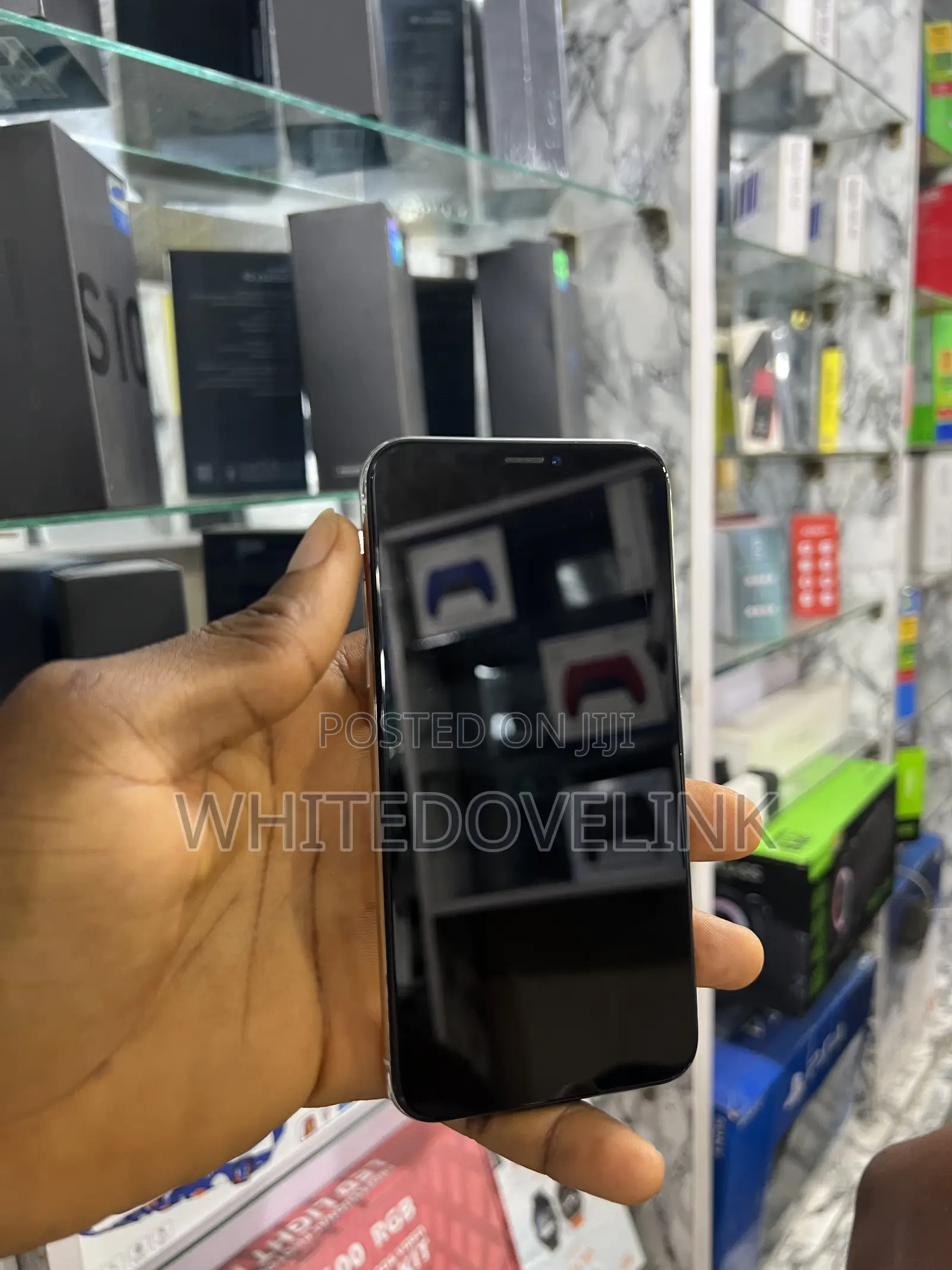 Apple iPhone X 64 GB White
