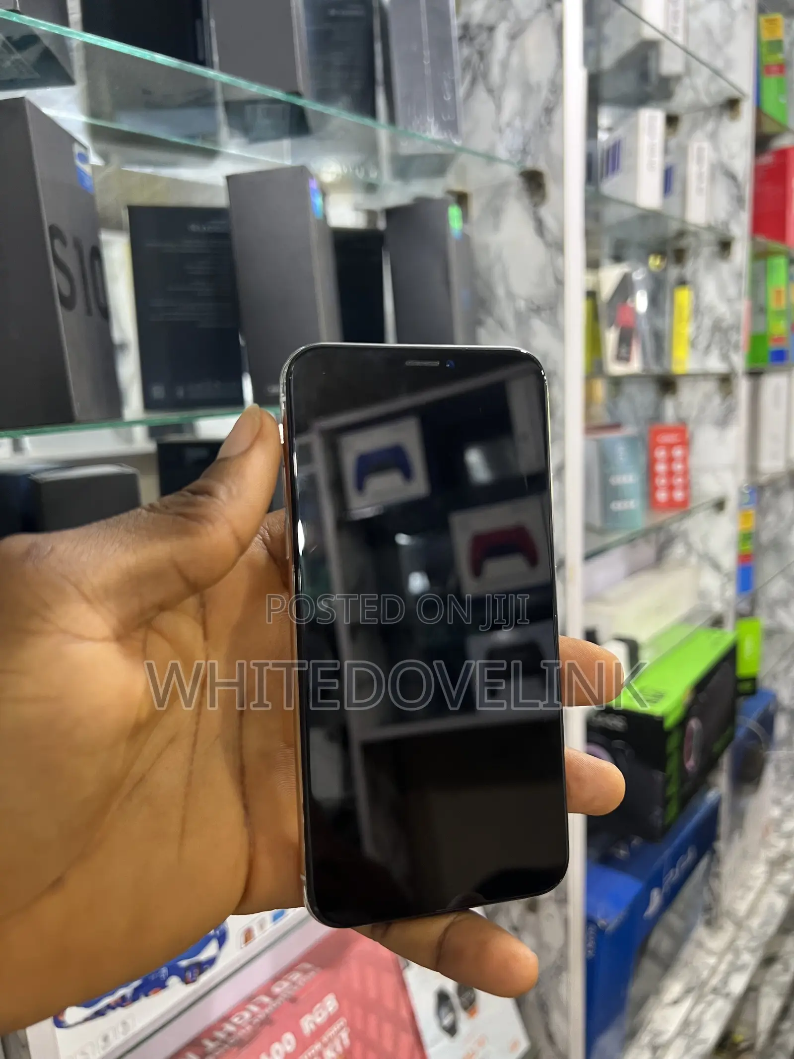 Apple iPhone X 64 GB White