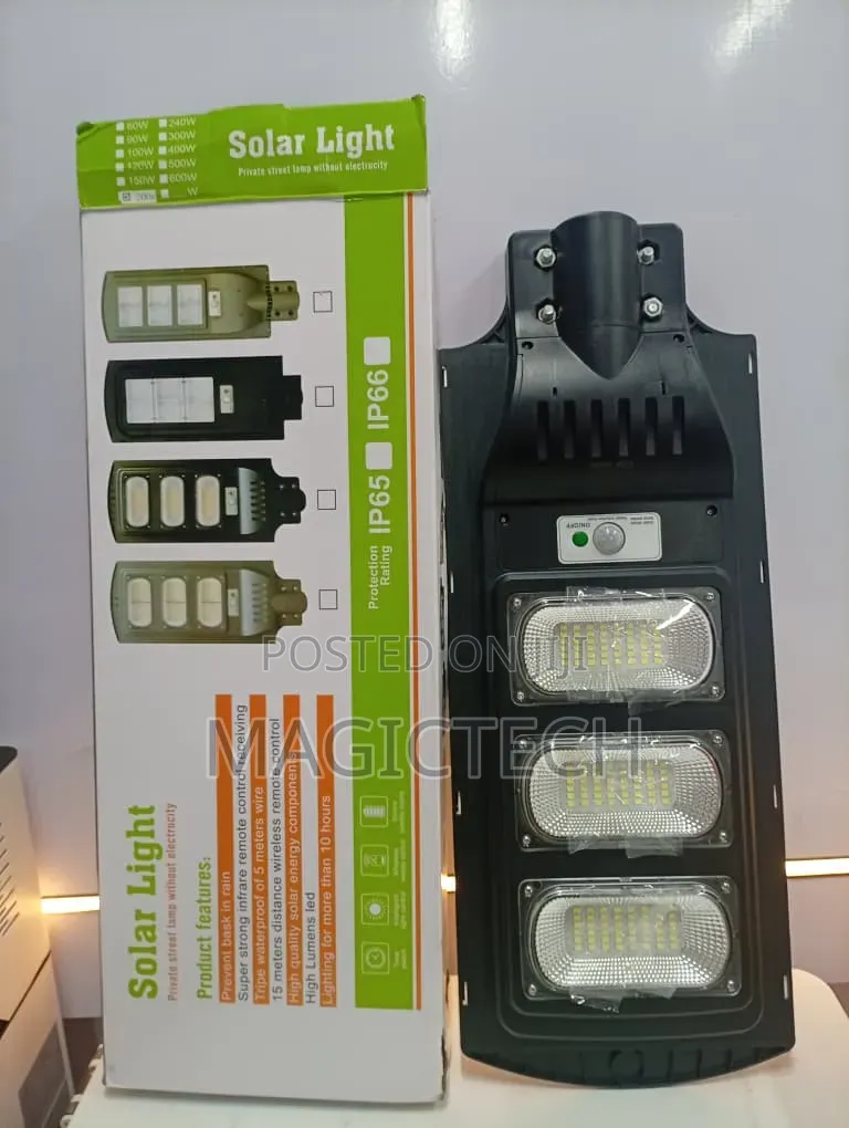 Suntrick 200w Solar Street Light | OutDoor Light