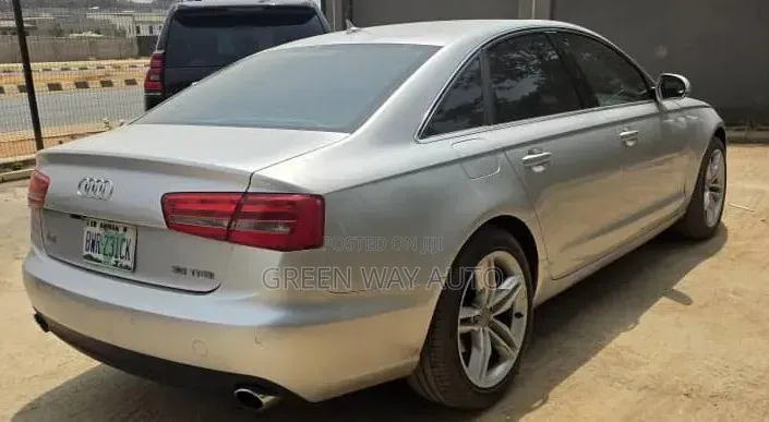 Audi A6 2.0T Premium quattro 4dr Sedan AWD (2.0L 4cyl Turbo 8A) 2014