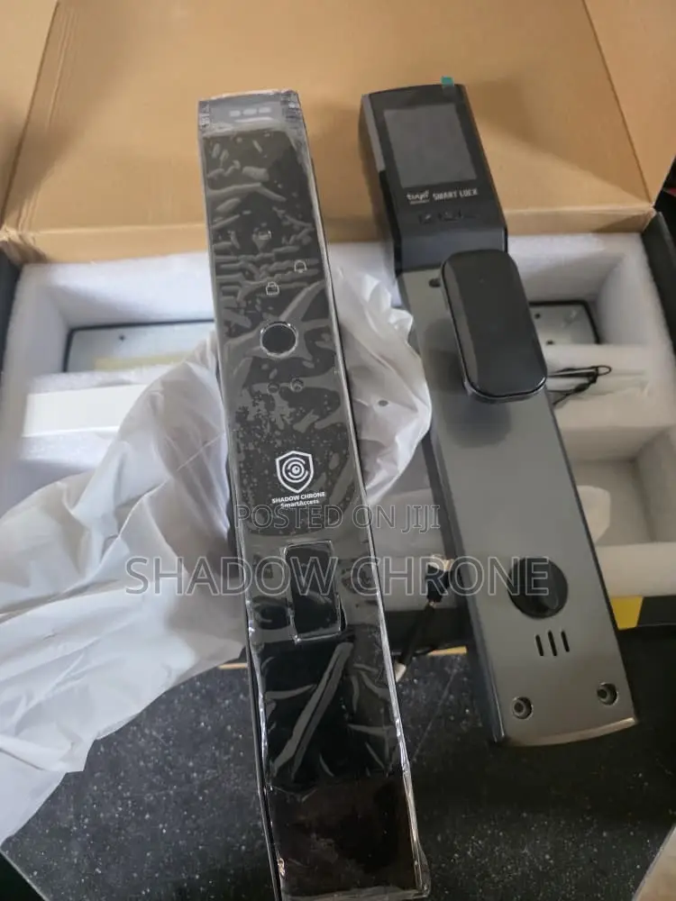 Luxury Smart Door Lock With Fingerprint App Control