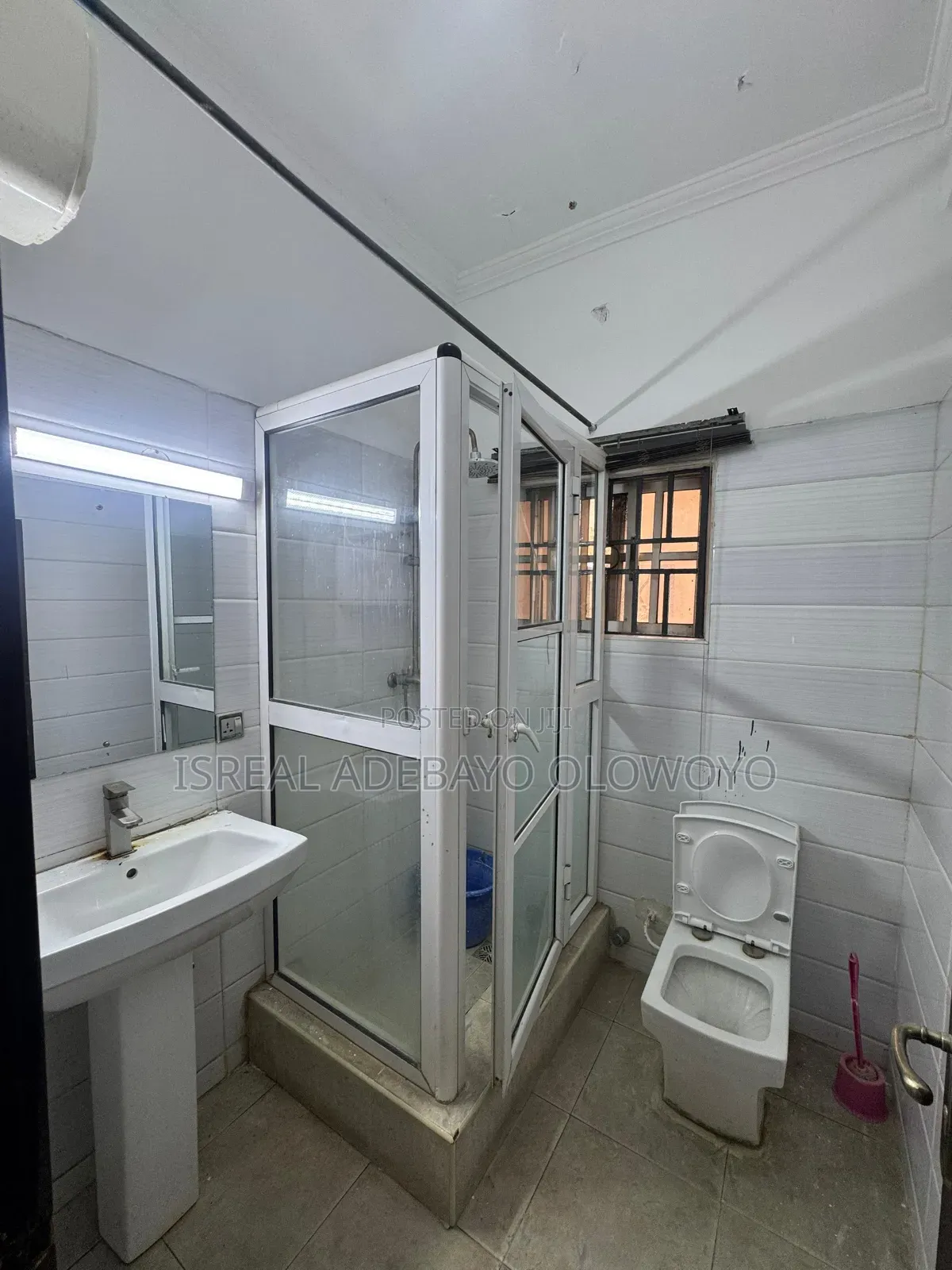 3bdrm Maisonette in Lekki Phase 1 for rent