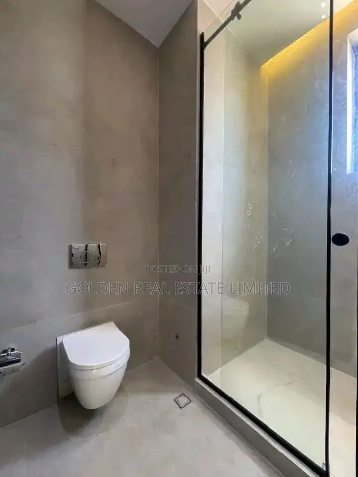 6bdrm Duplex in Lekki Phase 1 for sale