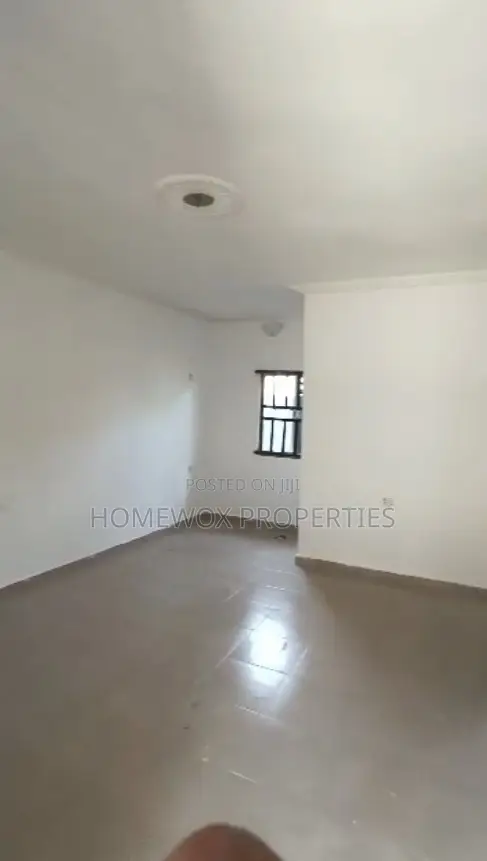 1bdrm Apartment in East West Road for rent