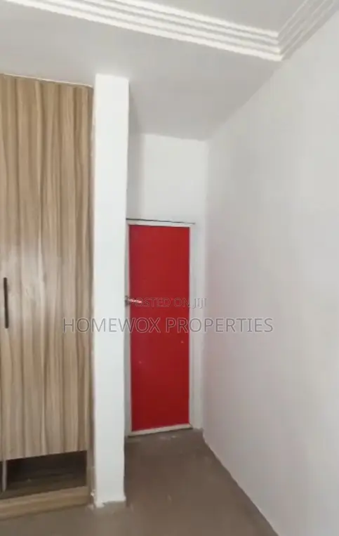 1bdrm Apartment in East West Road for rent